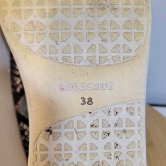 LOLA CRUZ leather brown suede snake print lace up casual fashion sneakers - Picture 13 of 13